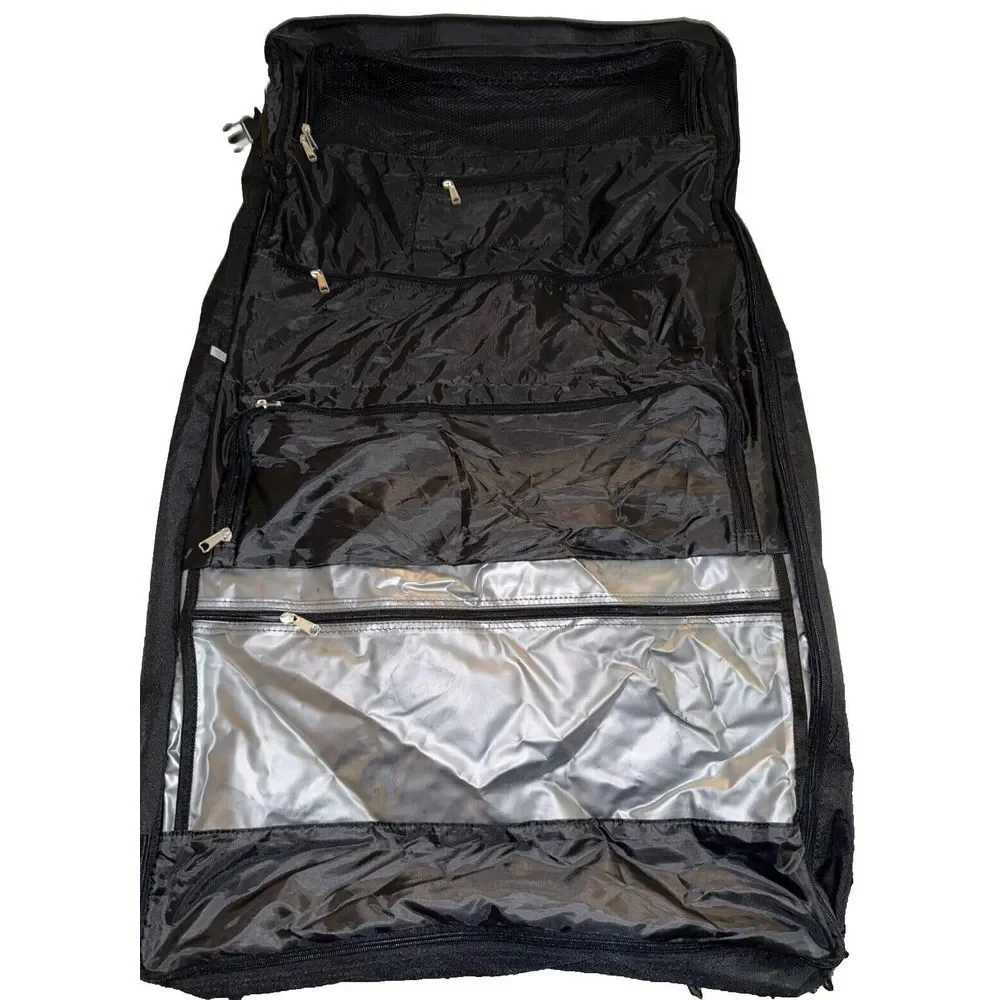 NWT Delsey Paris 45